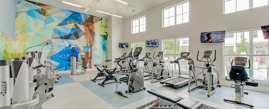 Fitness room located at Highpointe Apartments.